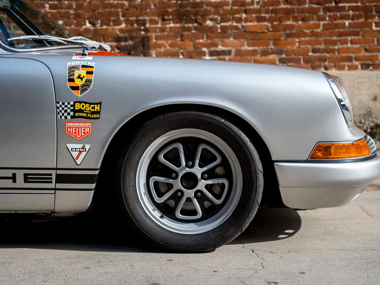 Porsche 911 S (F-Modell)