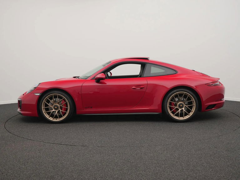 Porsche 991.2 Carrera GTS