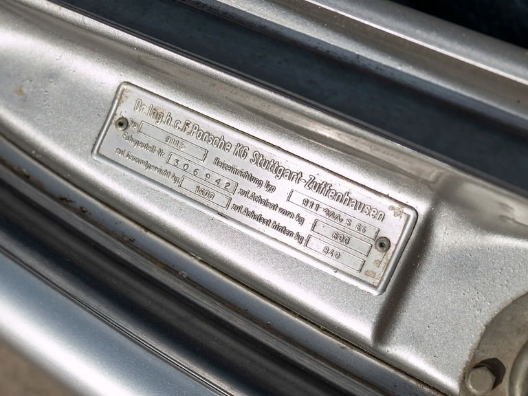 Porsche 911 S (F-Modell)