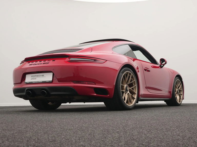 Porsche 991.2 Carrera GTS