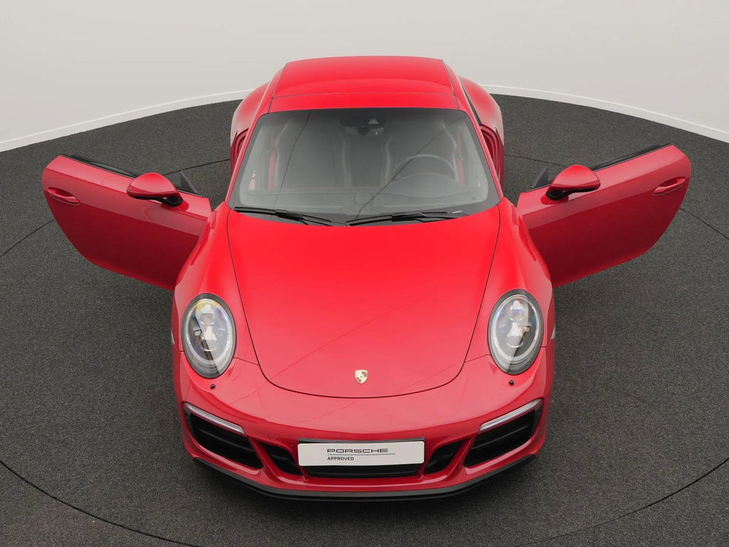 Porsche 991.2 Carrera GTS