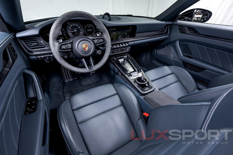 Porsche 992 Targa 4 GTS