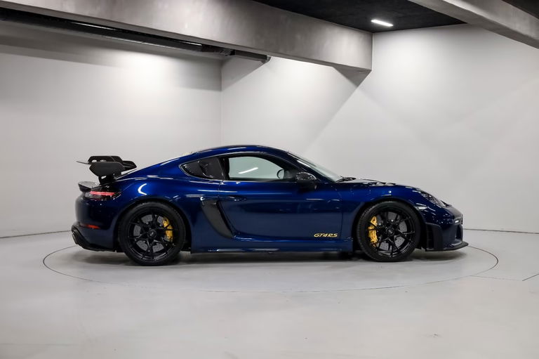 Porsche 718 Cayman GT4 RS