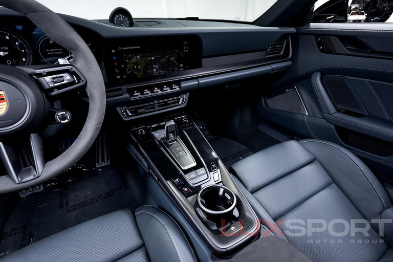 Porsche 992 Targa 4 GTS