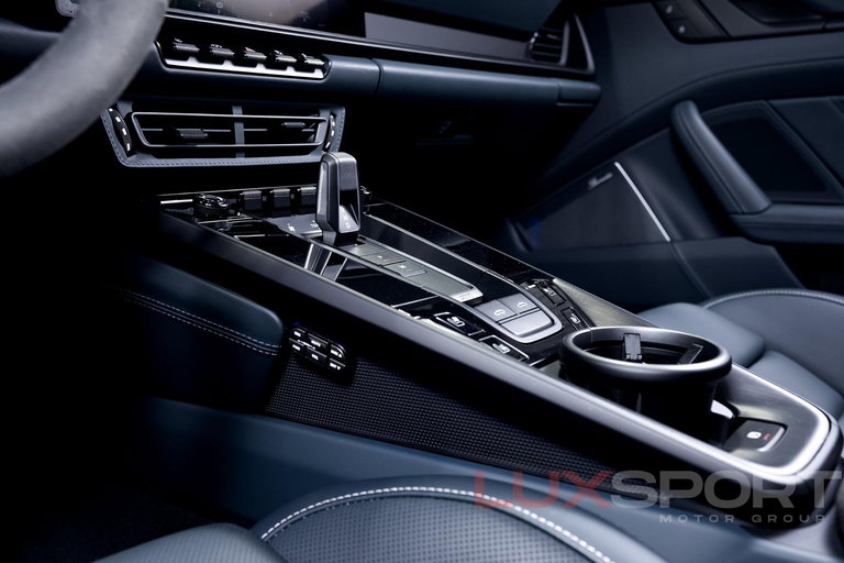 Porsche 992 Targa 4 GTS