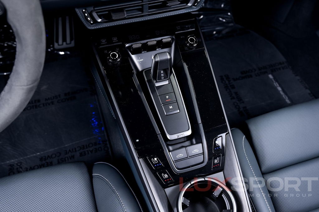 Porsche 992 Targa 4 GTS