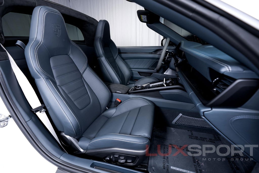 Porsche 992 Targa 4 GTS