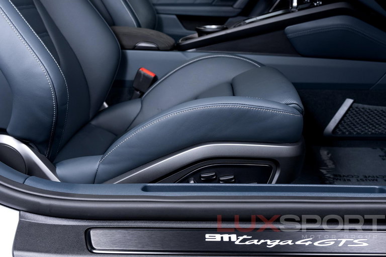 Porsche 992 Targa 4 GTS