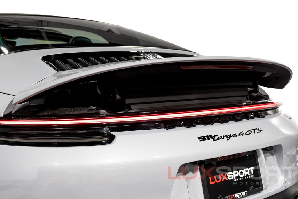 Porsche 992 Targa 4 GTS