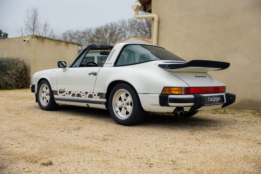 Porsche 911 Carrera 3.2