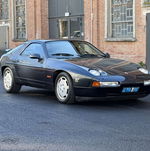 Porsche 928 S4