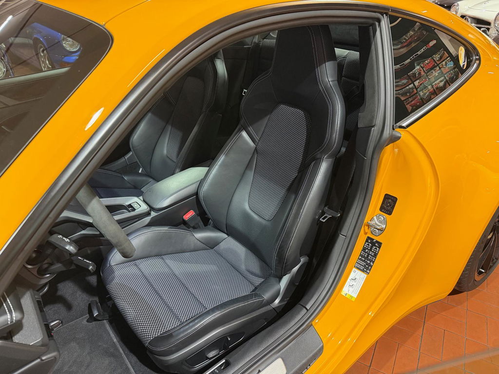 Porsche 992 Carrera S