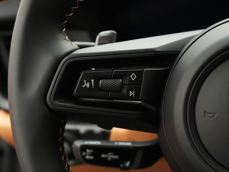 Porsche 992.2 GT3 Touring