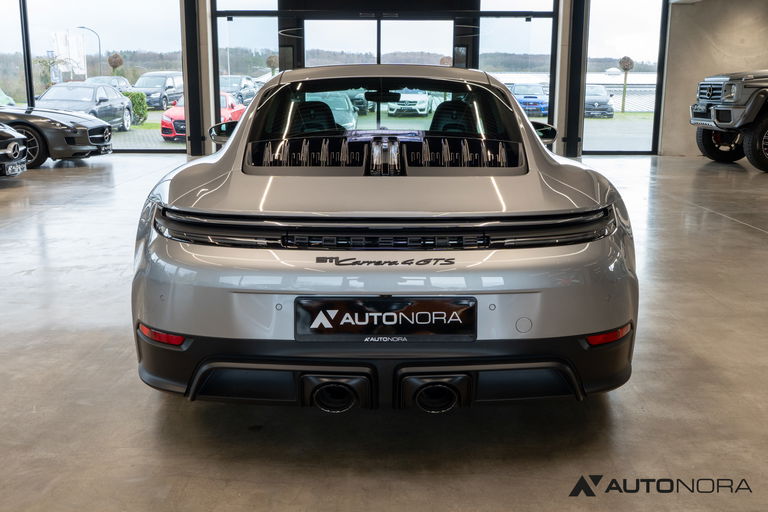 Porsche 992.2 Carrera 4 GTS