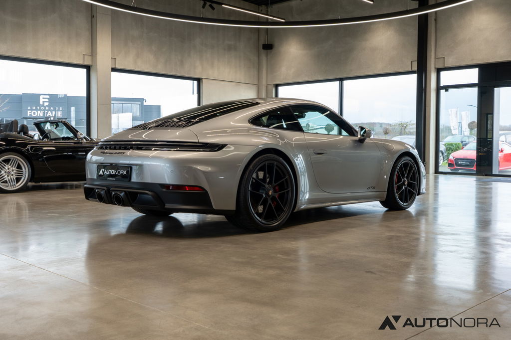 Porsche 992.2 Carrera 4 GTS