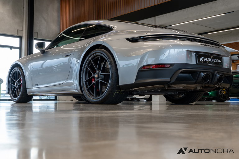 Porsche 992.2 Carrera 4 GTS