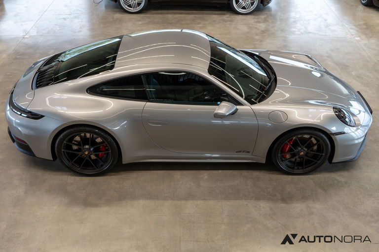 Porsche 992.2 Carrera 4 GTS