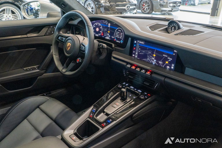 Porsche 992.2 Carrera 4 GTS