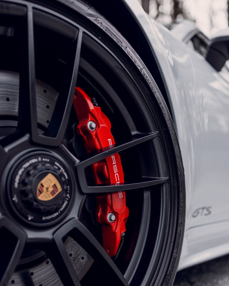 Porsche 992 Carrera GTS