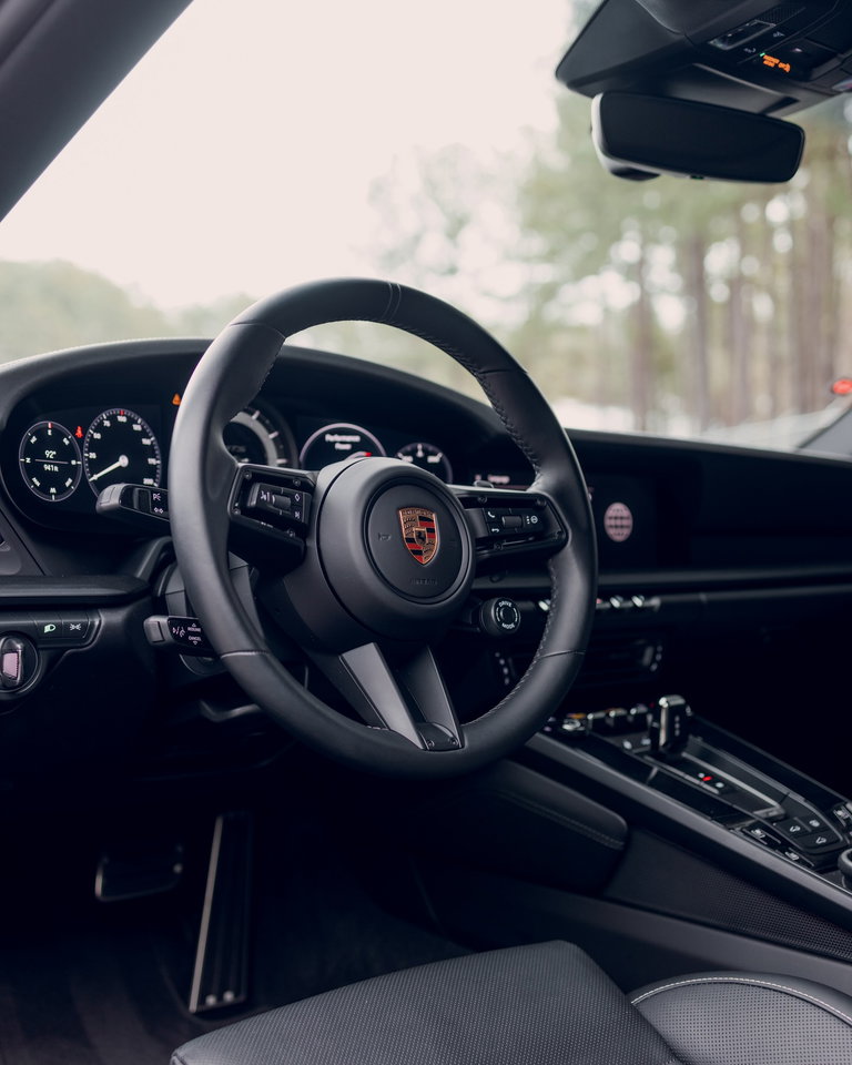 Porsche 992 Carrera GTS