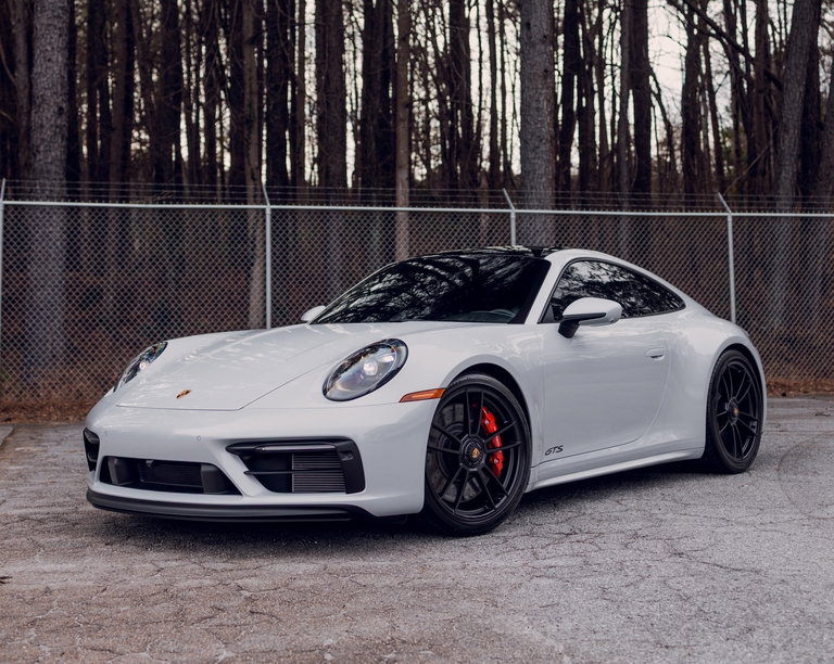 Porsche 992 Carrera GTS