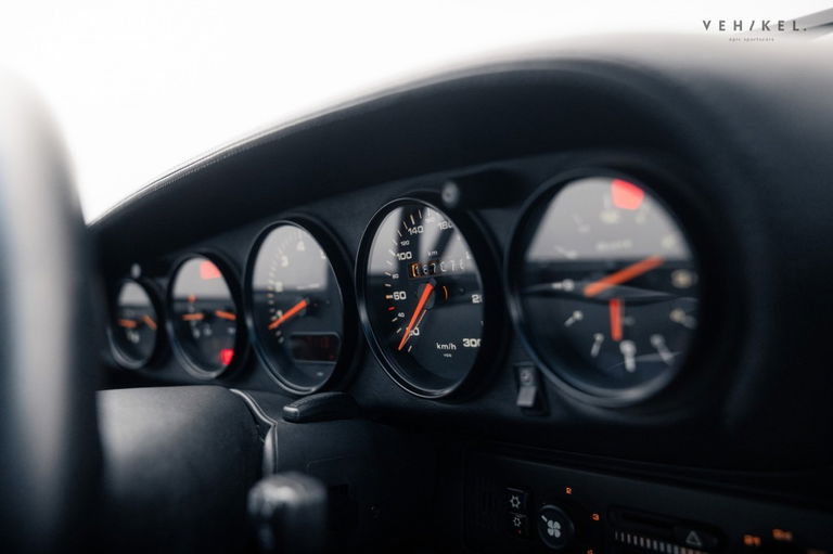 Porsche 993 Carrera 4S