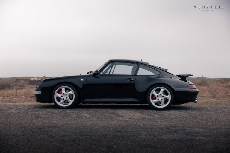 Porsche 993 Carrera 4S