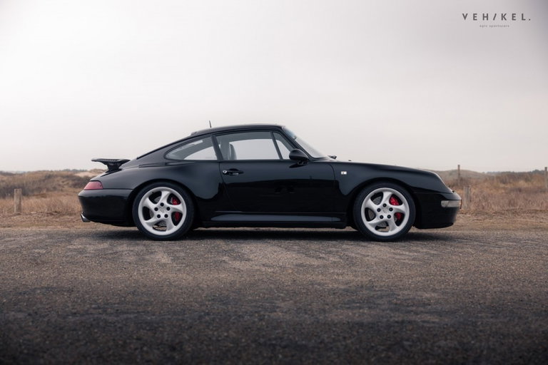 Porsche 993 Carrera 4S