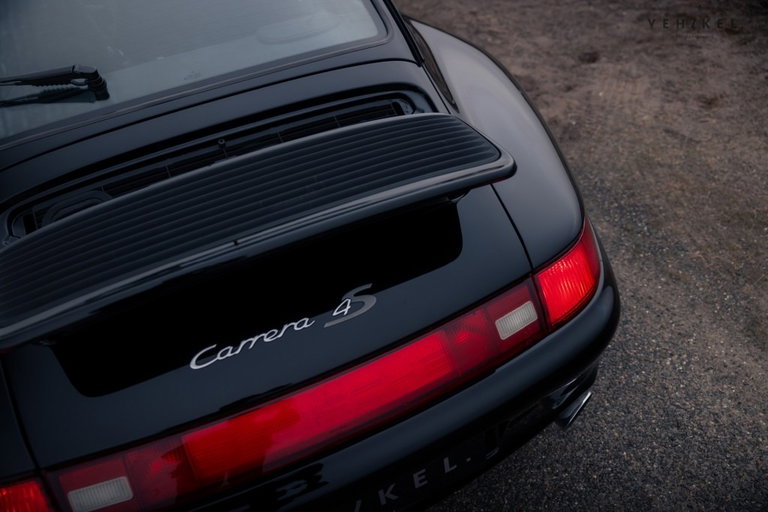 Porsche 993 Carrera 4S