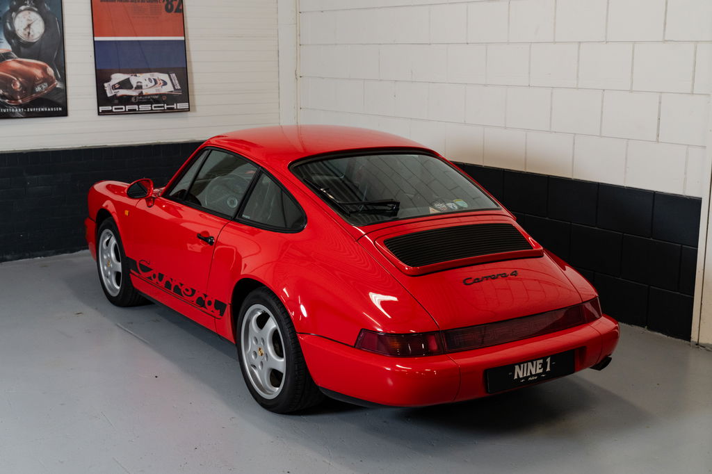 Porsche 964 Carrera 4