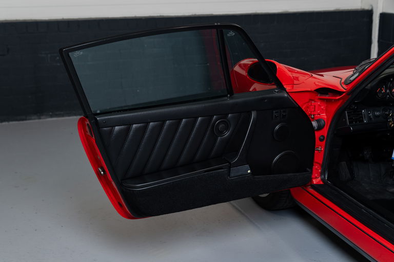 Porsche 964 Carrera 4