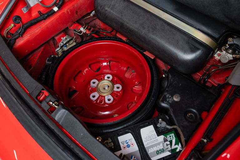 Porsche 964 Carrera 4