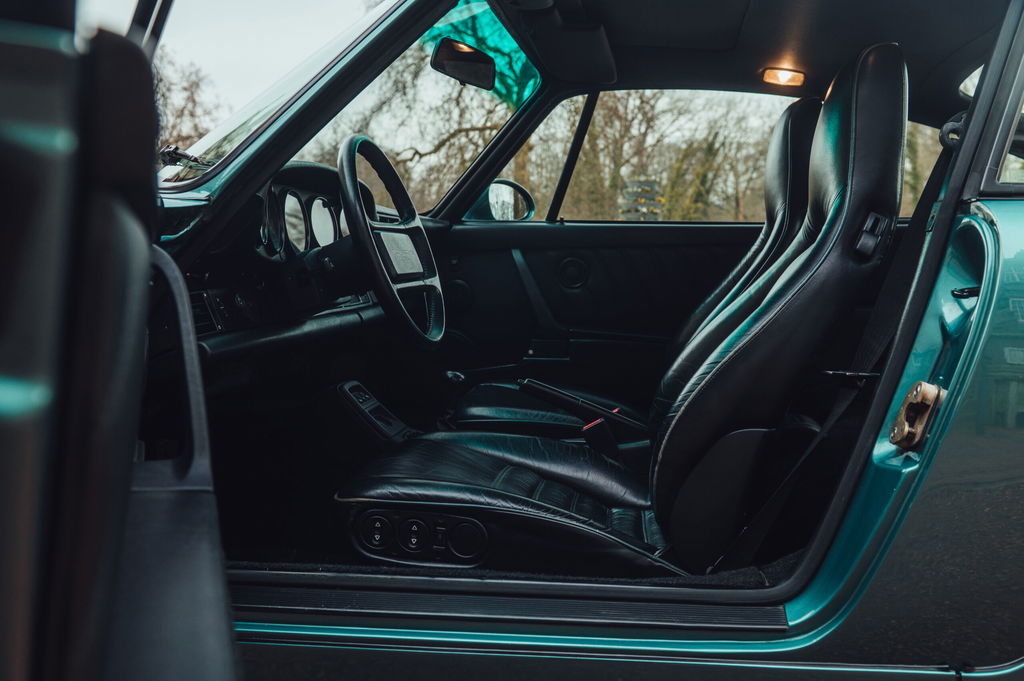 Porsche 964 Carrera 2