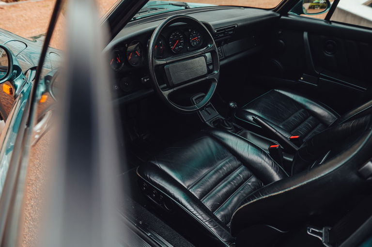 Porsche 964 Carrera 2