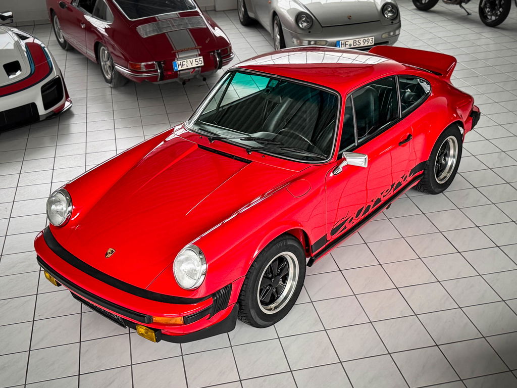 Porsche 911 Carrera 2.7