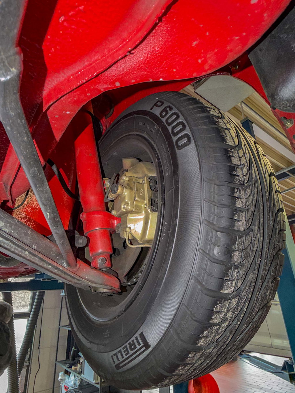 Porsche 911 Carrera 2.7