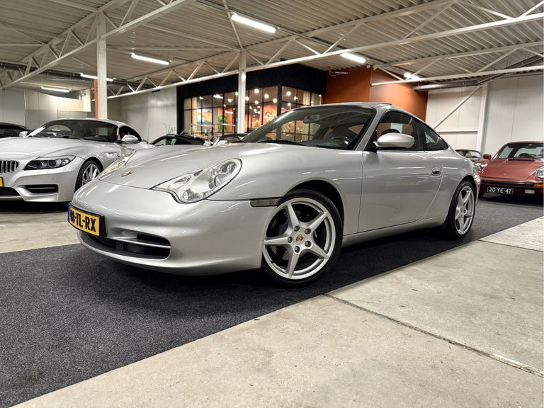 Porsche 996 Carrera