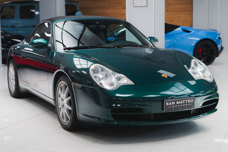 Porsche 996 Carrera 4