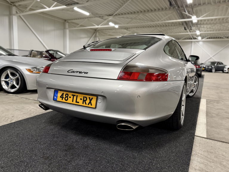 Porsche 996 Carrera