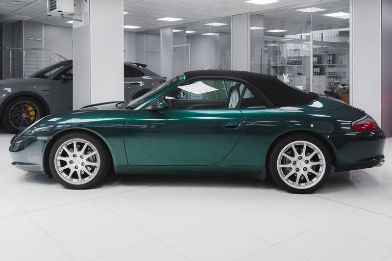 Porsche 996 Carrera 4