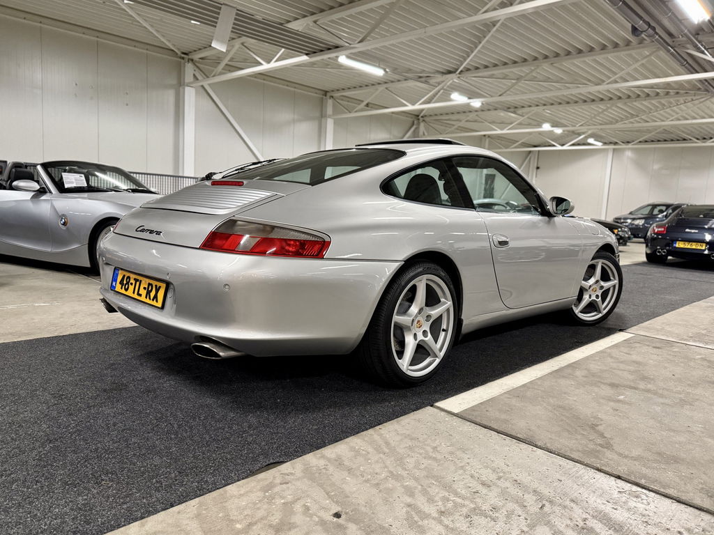 Porsche 996 Carrera