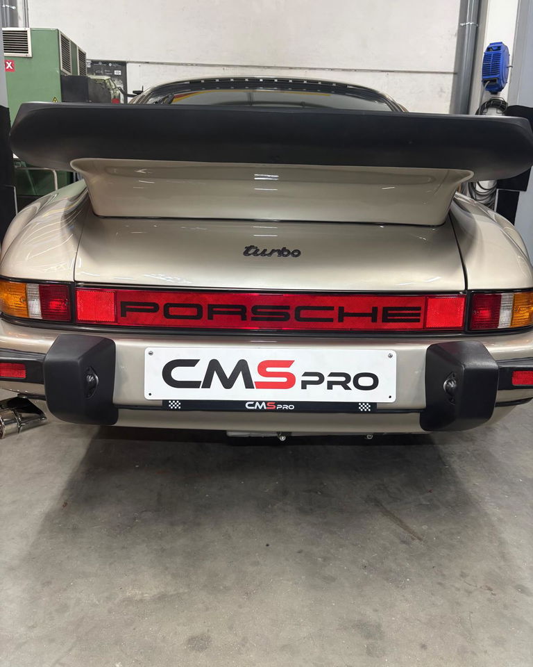 Porsche 911 Turbo 3.3 (US)