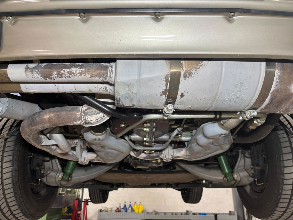 Porsche 911 Turbo 3.3 (US)