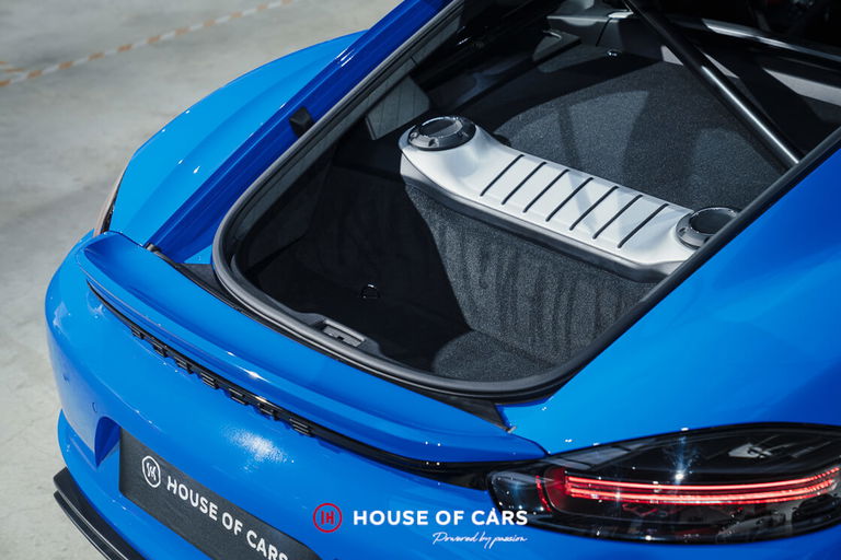 Porsche 718 Cayman GT4