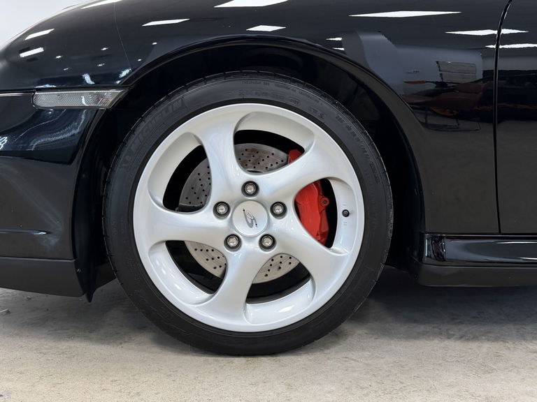 Porsche 996.2 Carrera 4S