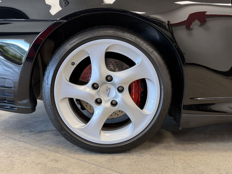 Porsche 996.2 Carrera 4S