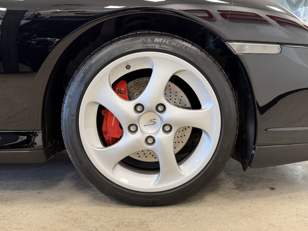 Porsche 996.2 Carrera 4S