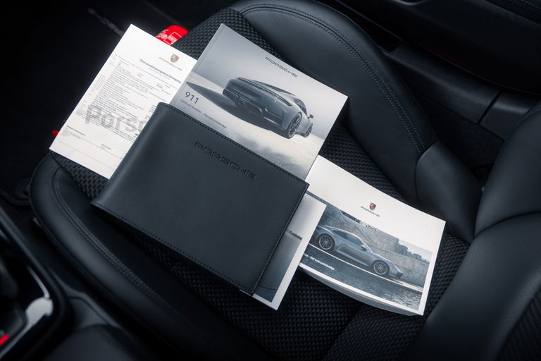 Porsche 992 Carrera T