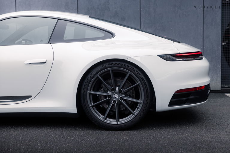 Porsche 992 Carrera T