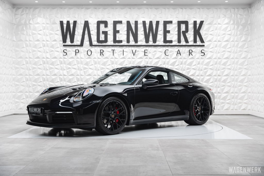 Porsche 992 Carrera 4S